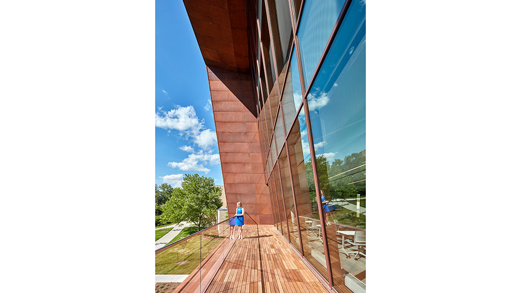 激发创新潜能,KU 商学新地标-2