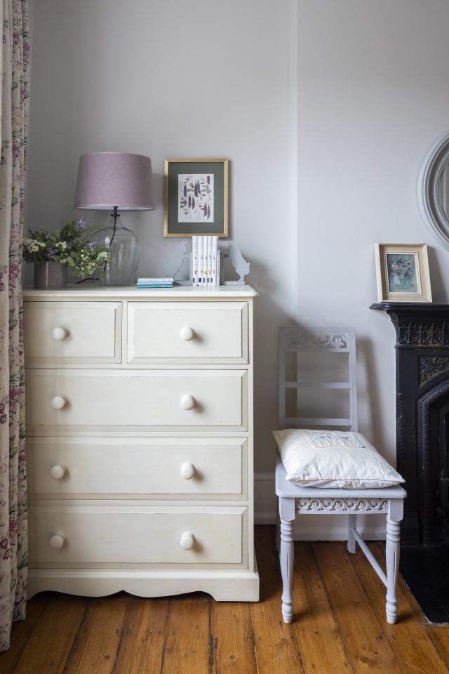 Imperfect Interiors
-15