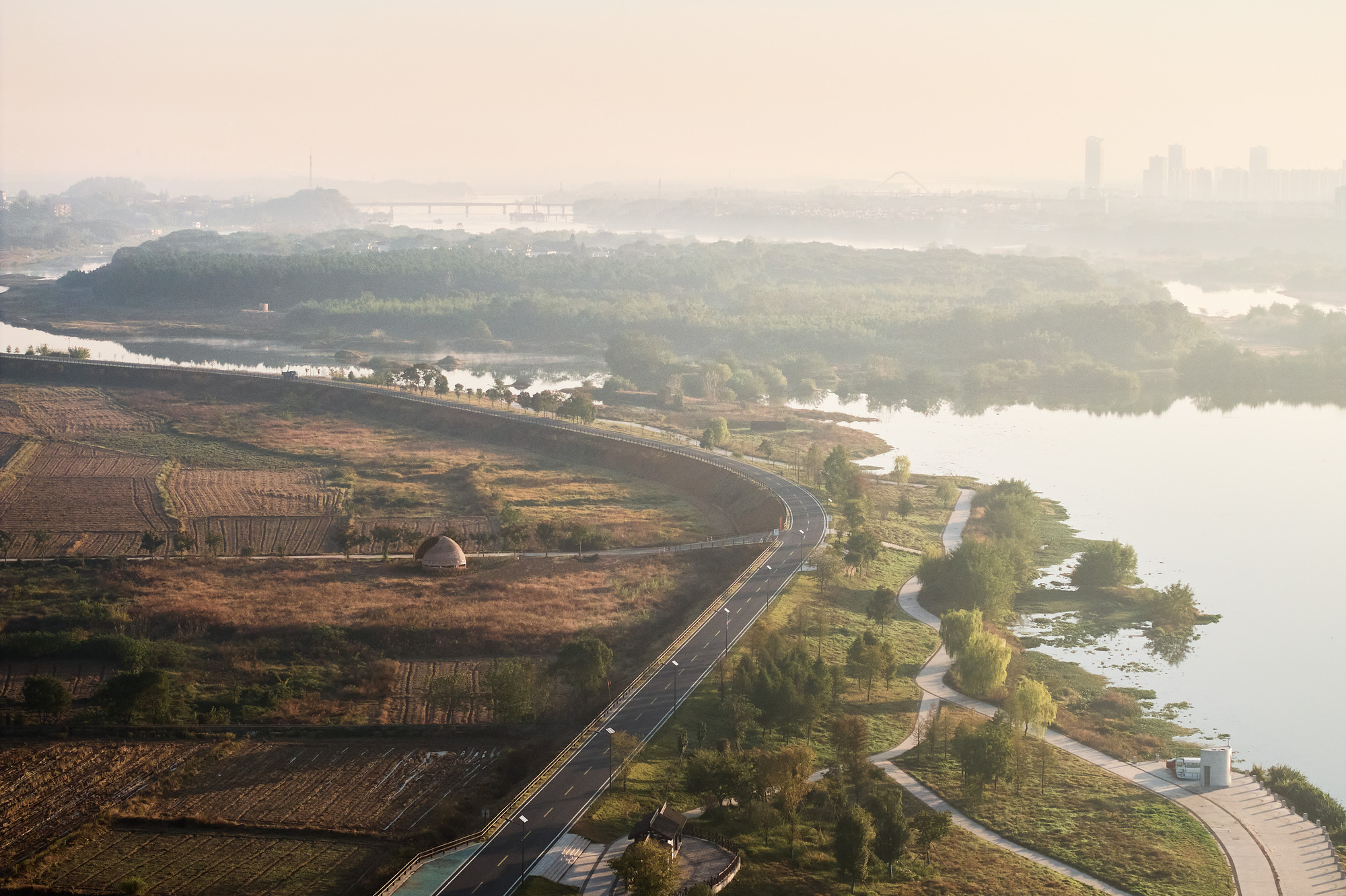 红砖概念图书馆丨中国浙江丨合尘建筑-20