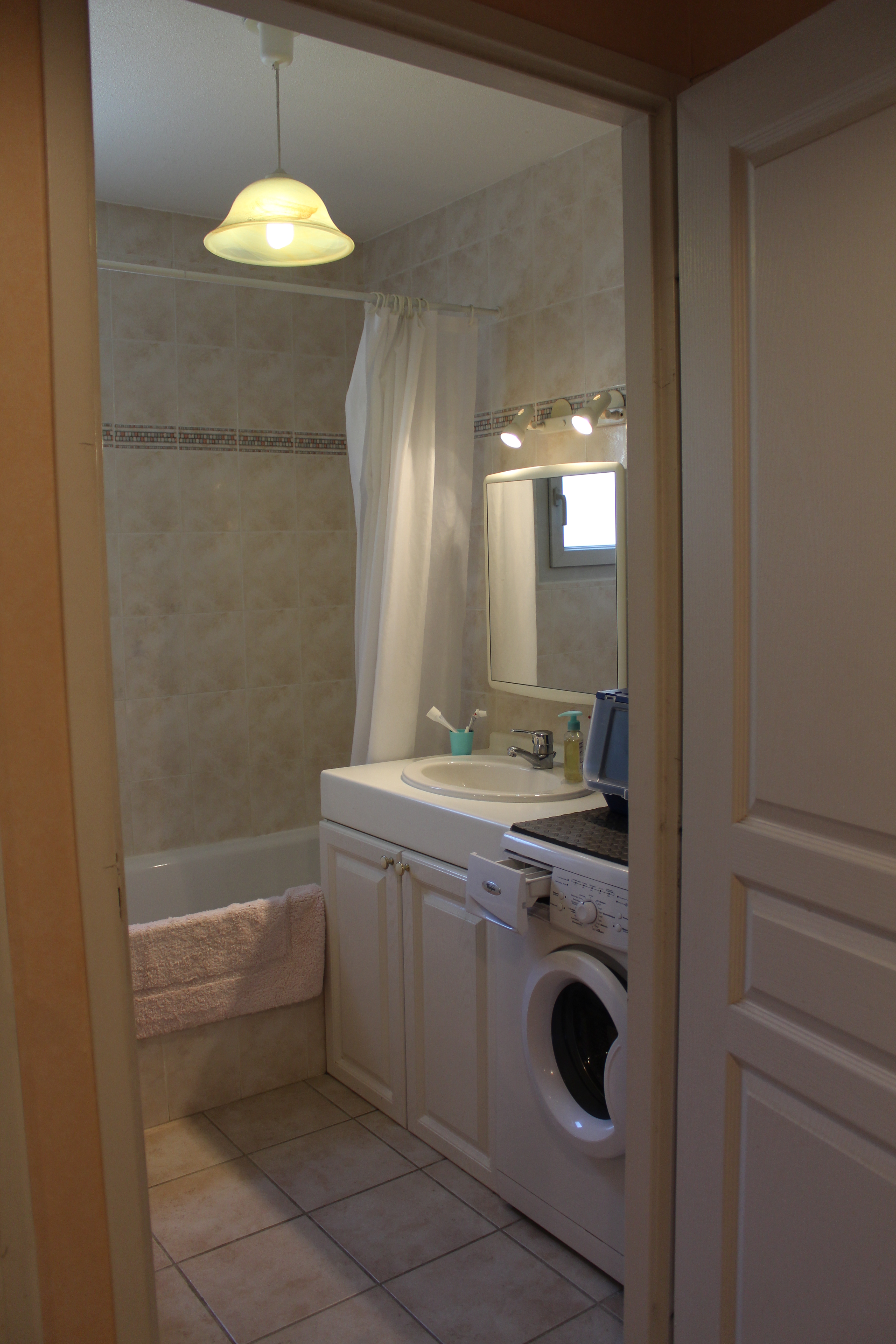 公寓焕新装修项目丨Sandrine Paucher（室内建筑师兼装饰师）-12