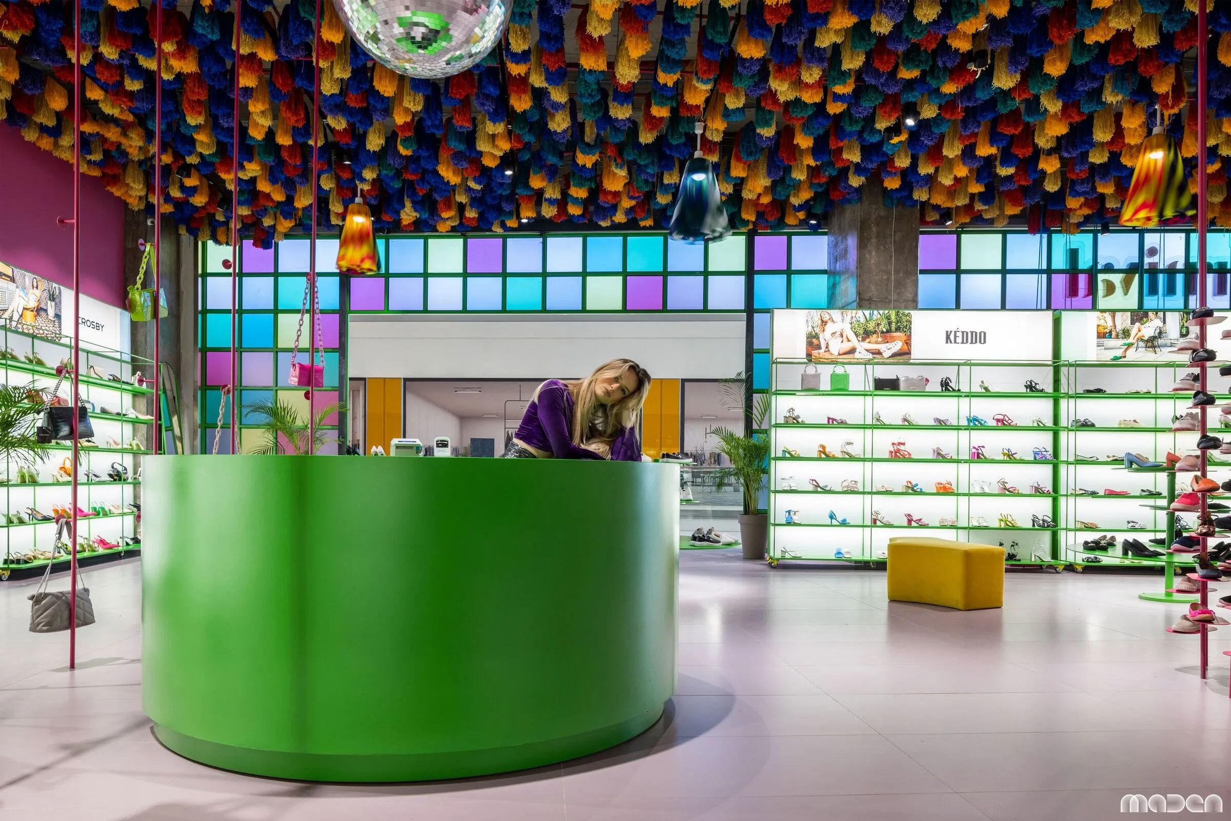 科索沃 Carnival 品牌店丨普里什蒂纳丨Maden Group-7