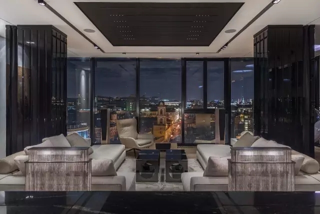 俄罗斯 380㎡简约精致豪宅 | 功能布局与艺术品相得益彰-9