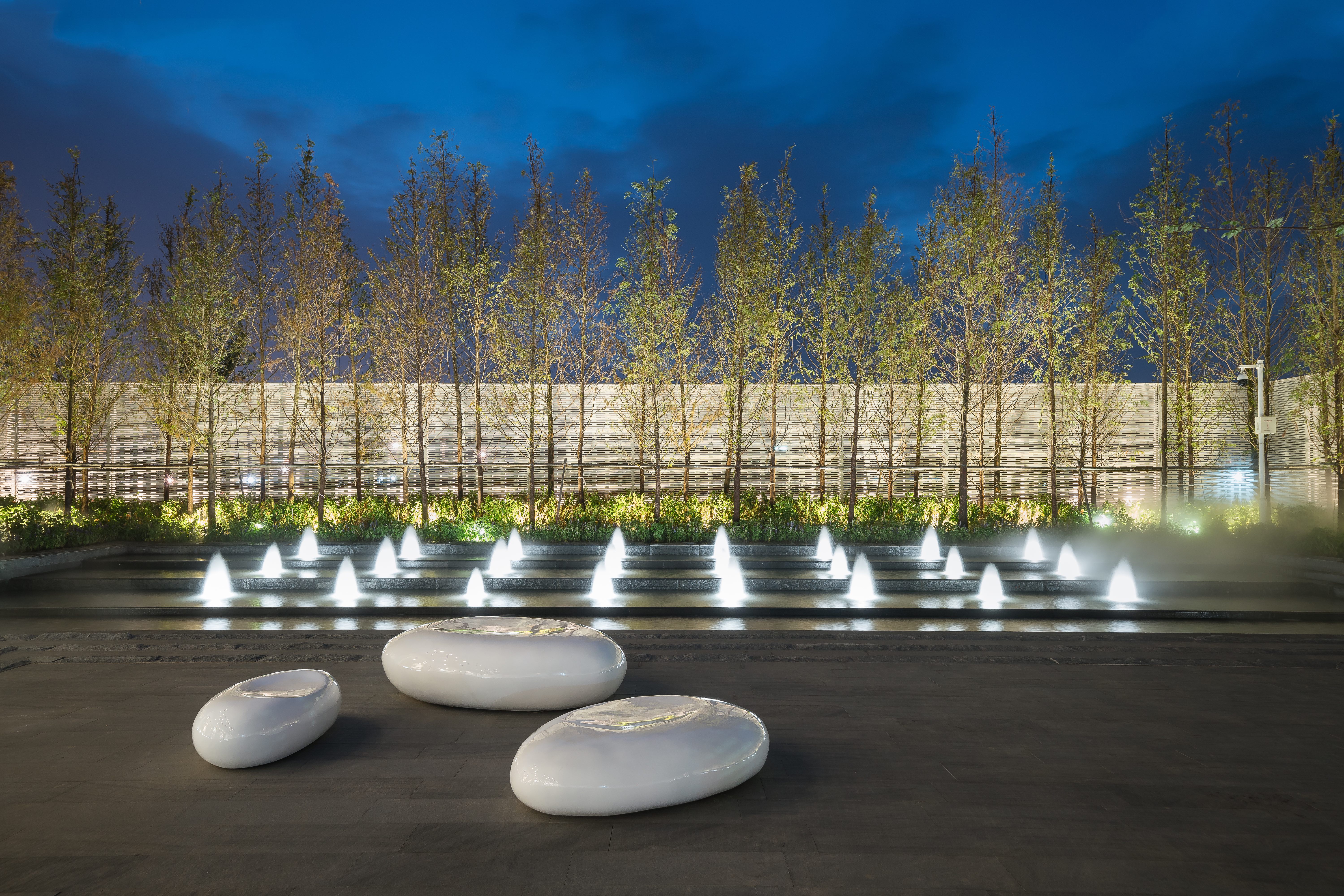 龙湖销售中心-32