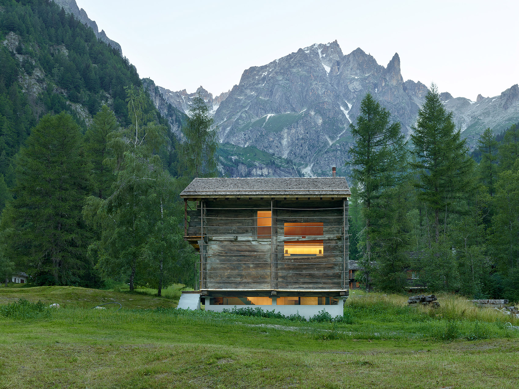 瑞士山间praz-de-fort谷仓改造项目 / Savioz Fabrizzi Architectes-39