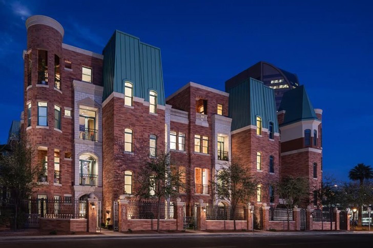 繁华都市中的五层红砖别墅-30