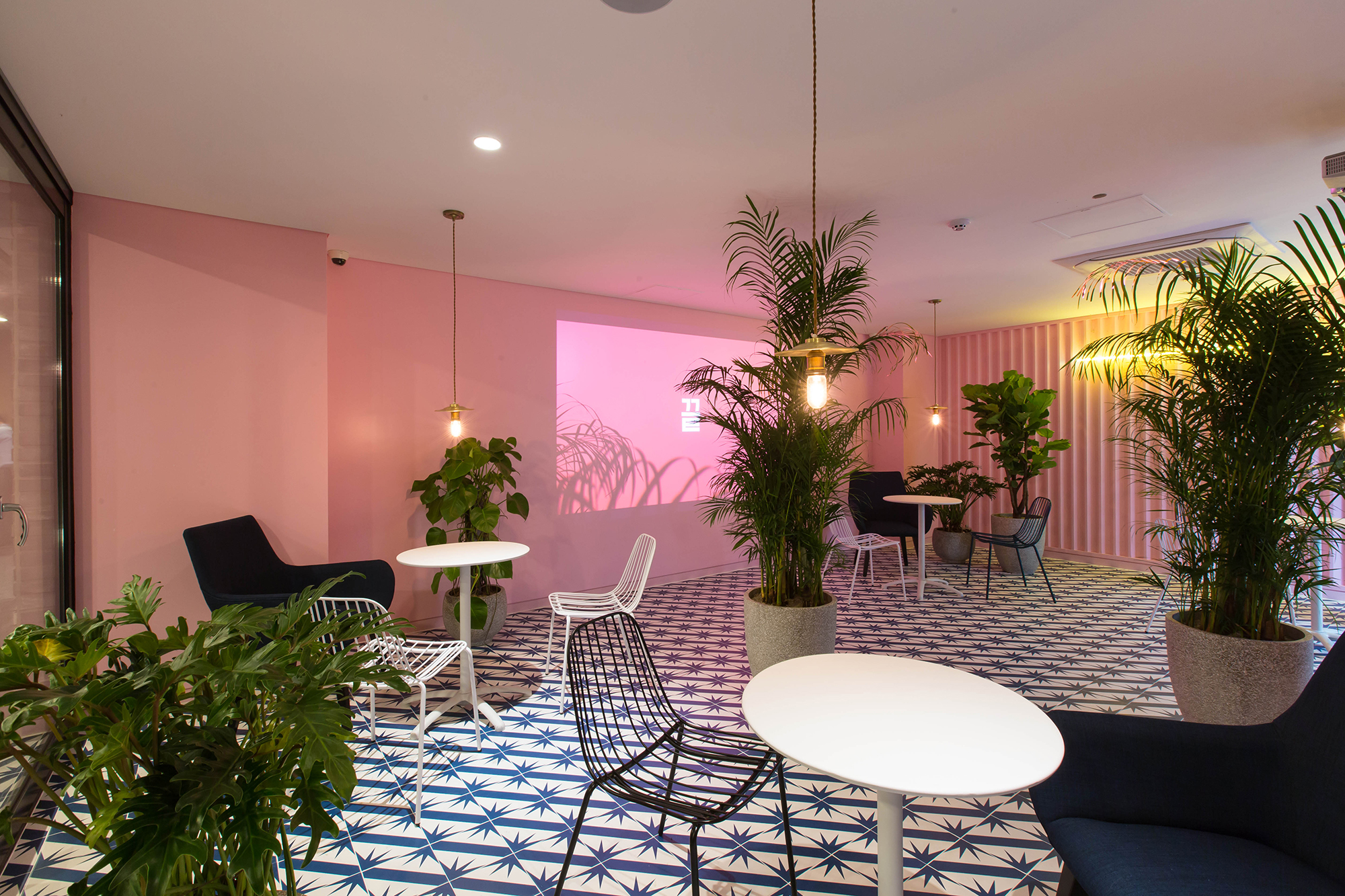 统一风格的酒店室内设计-3