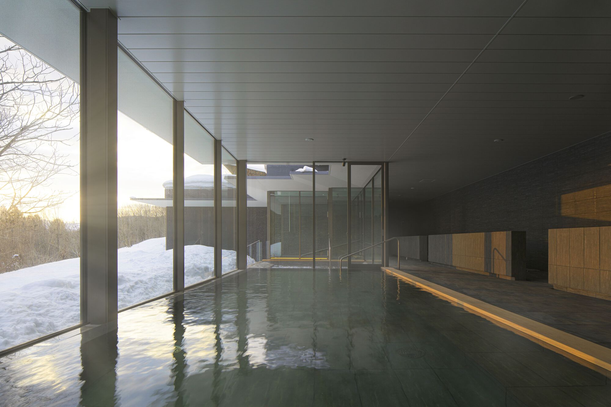 Snowpeak Field Suite 水疗中心总部丨日本丨Kengo Kuma & Associates-6