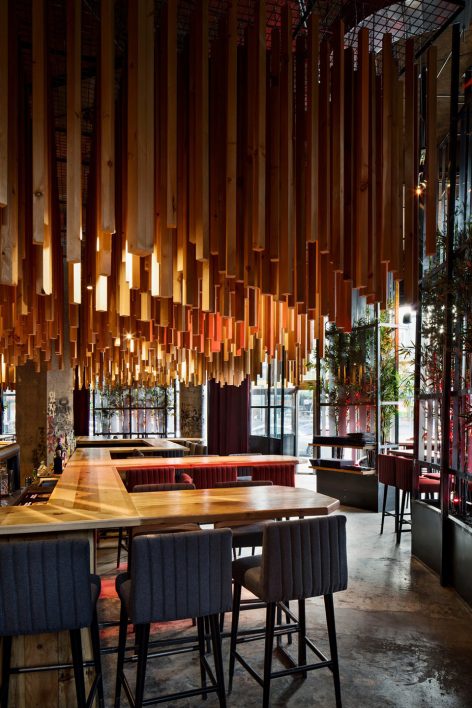 日出之地的热情夜晚——加拿大 Gaoadara 酒吧  Jean de Lessard-10