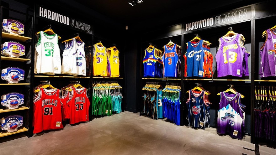 NBA 伦敦旗舰店-7