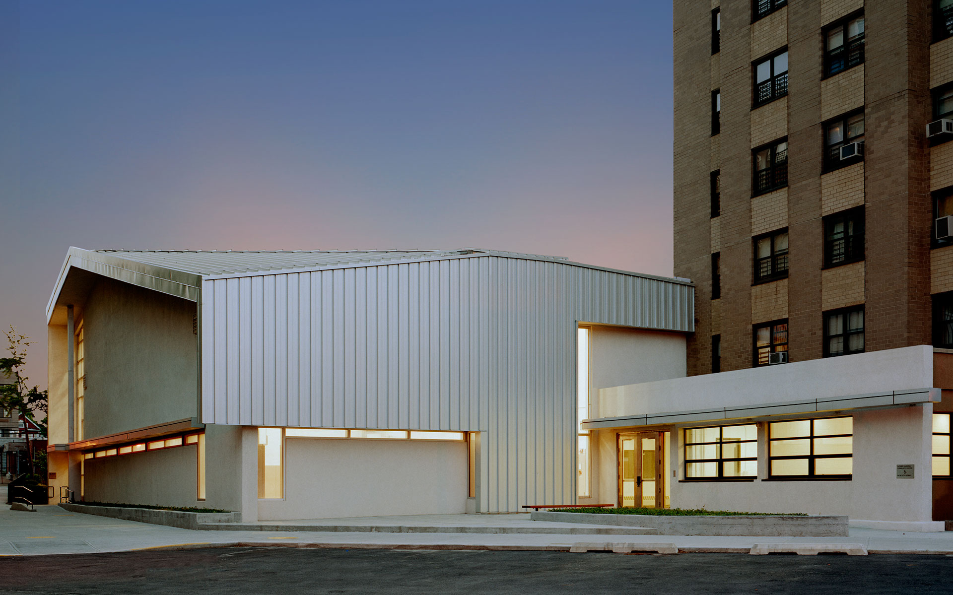 波形线社区中心-0