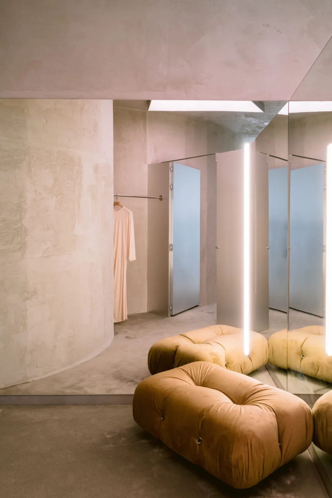 The Attico伊比萨岛首店丨意大利比萨-8