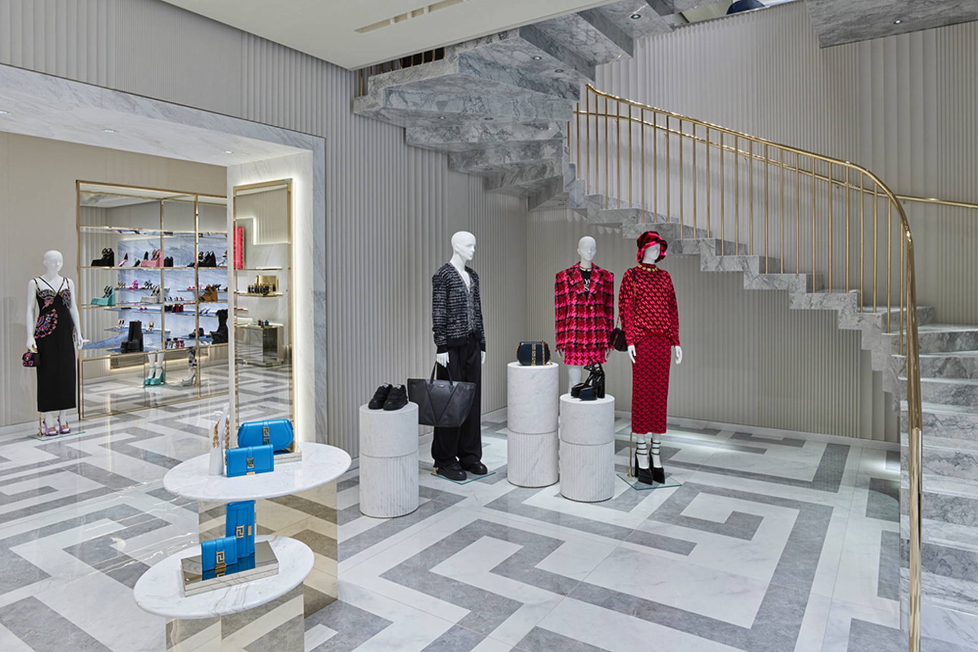 巴黎 Versace 旗舰店翻新丨法国巴黎丨Versace 内部设计团队-0