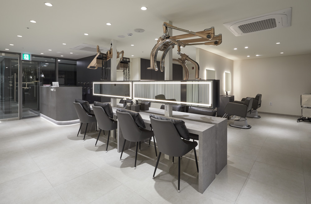 高级灰打造 26 平米奢华美容院-11