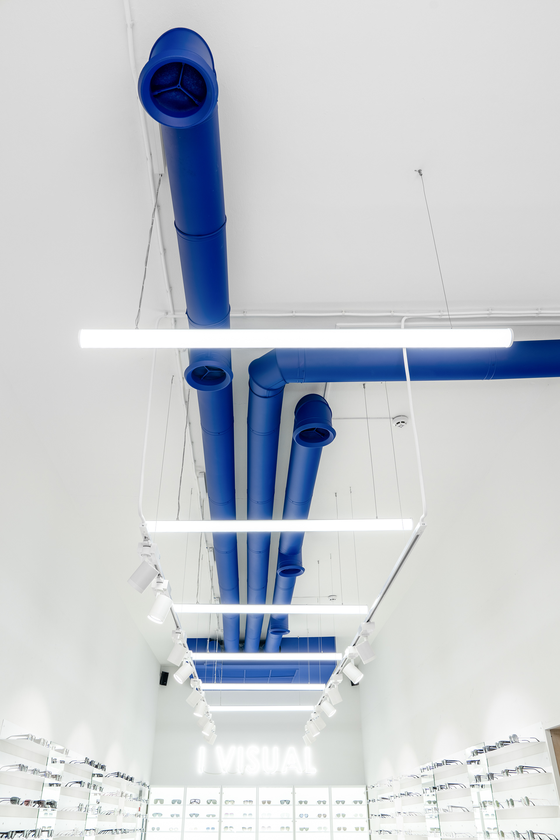 IVISUAL 现代眼镜配饰旗舰店丨乌克兰基辅-16