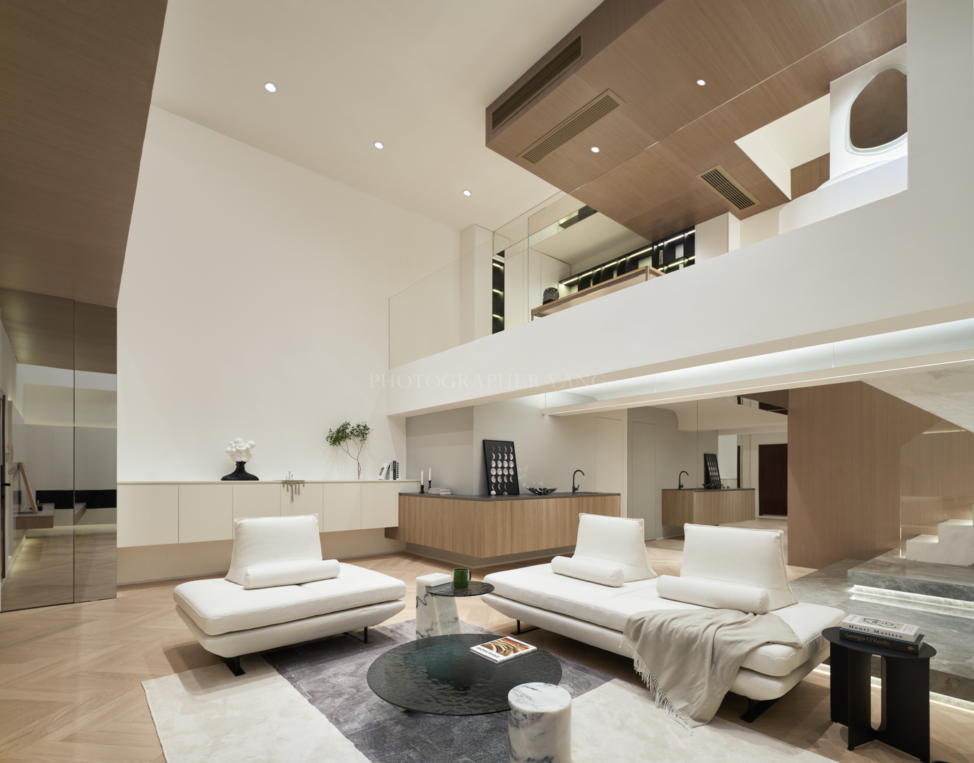 白色和木色的碰撞丨Studio X-4