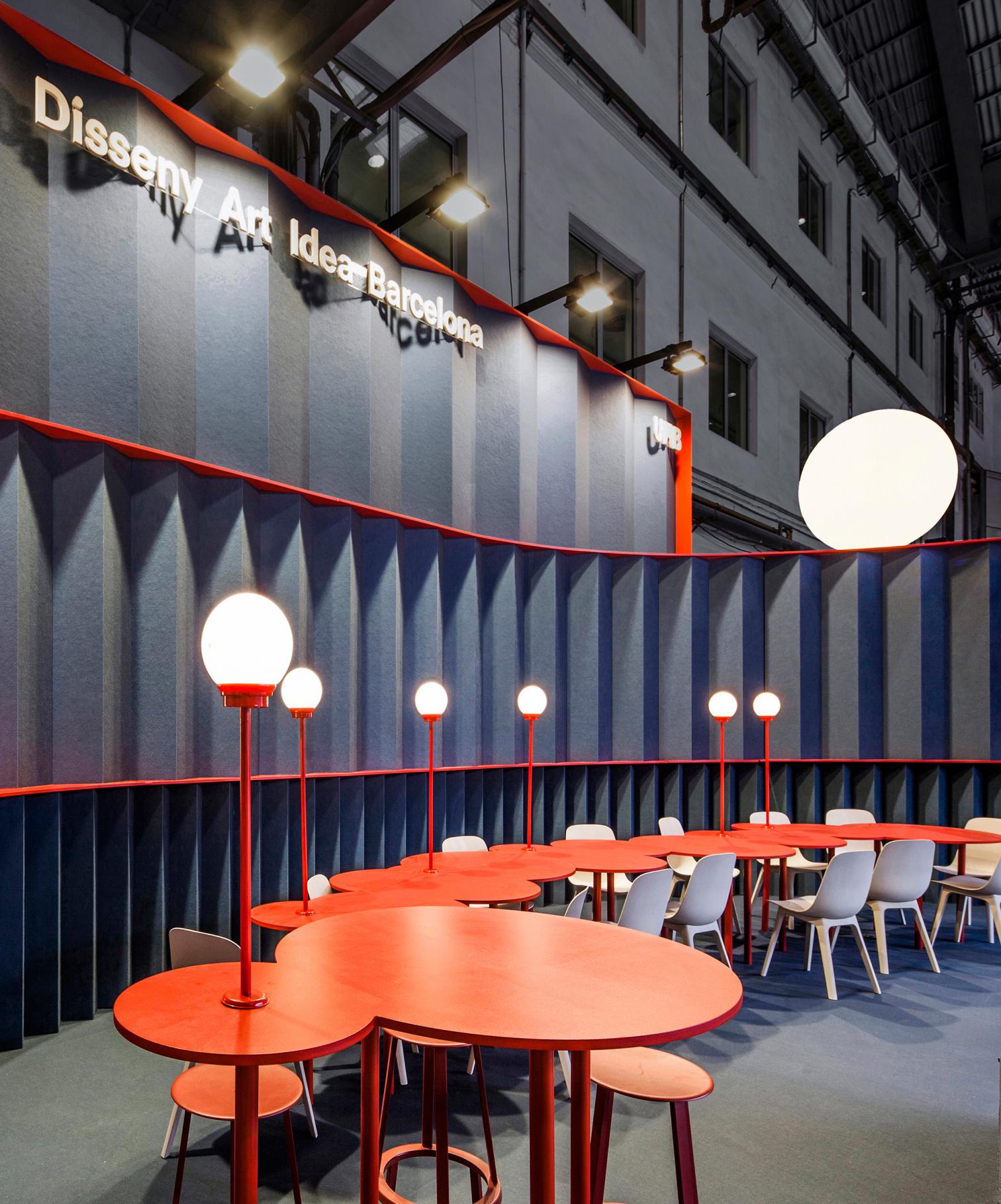 EINA 的“Stand”设计丨西班牙巴塞罗那丨Anna Bach 和 Eugeni Bach 领导的公司-5