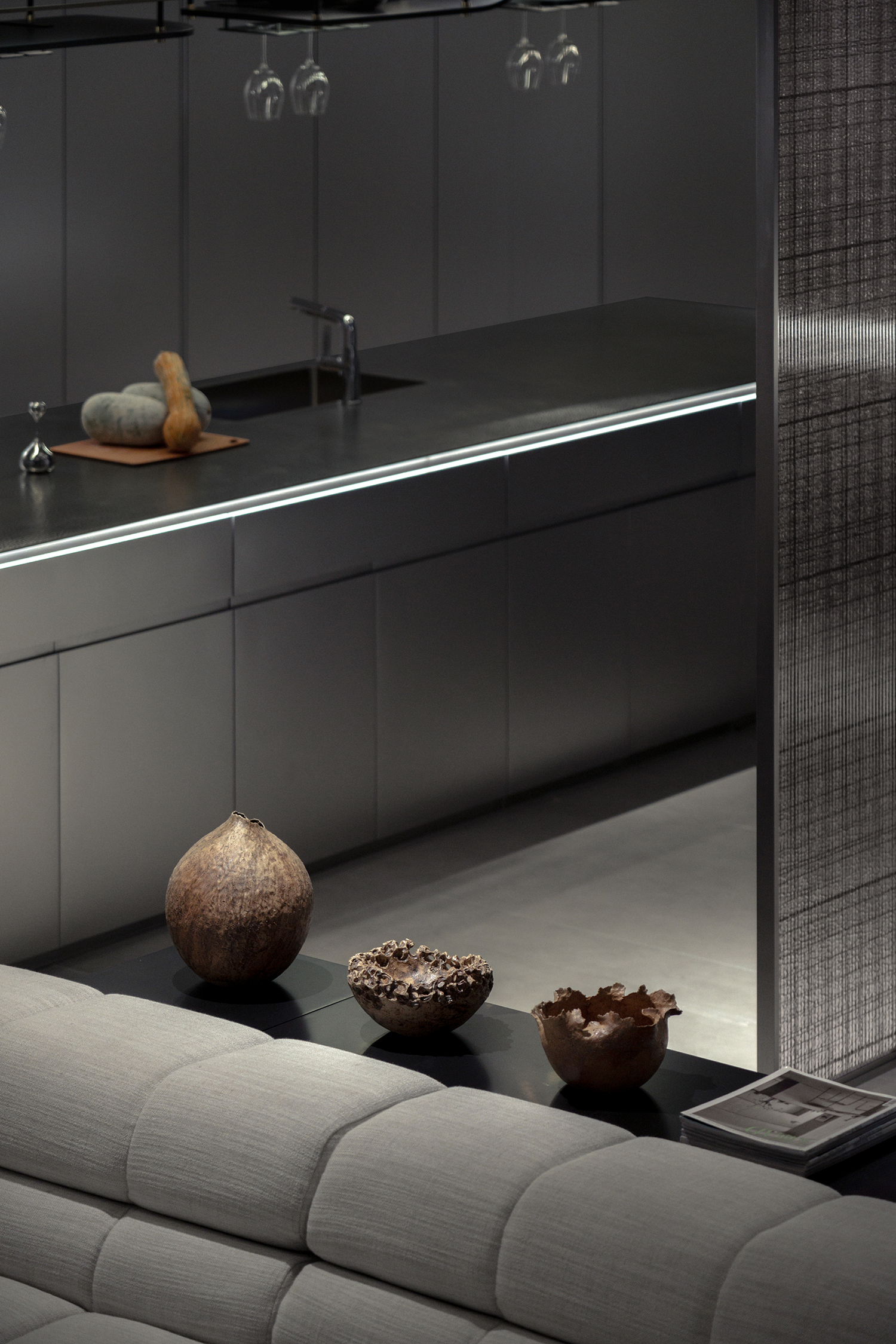 莫戈金属未来艺术展厅丨中国杭州丨黄永才  RMA共和都市-64