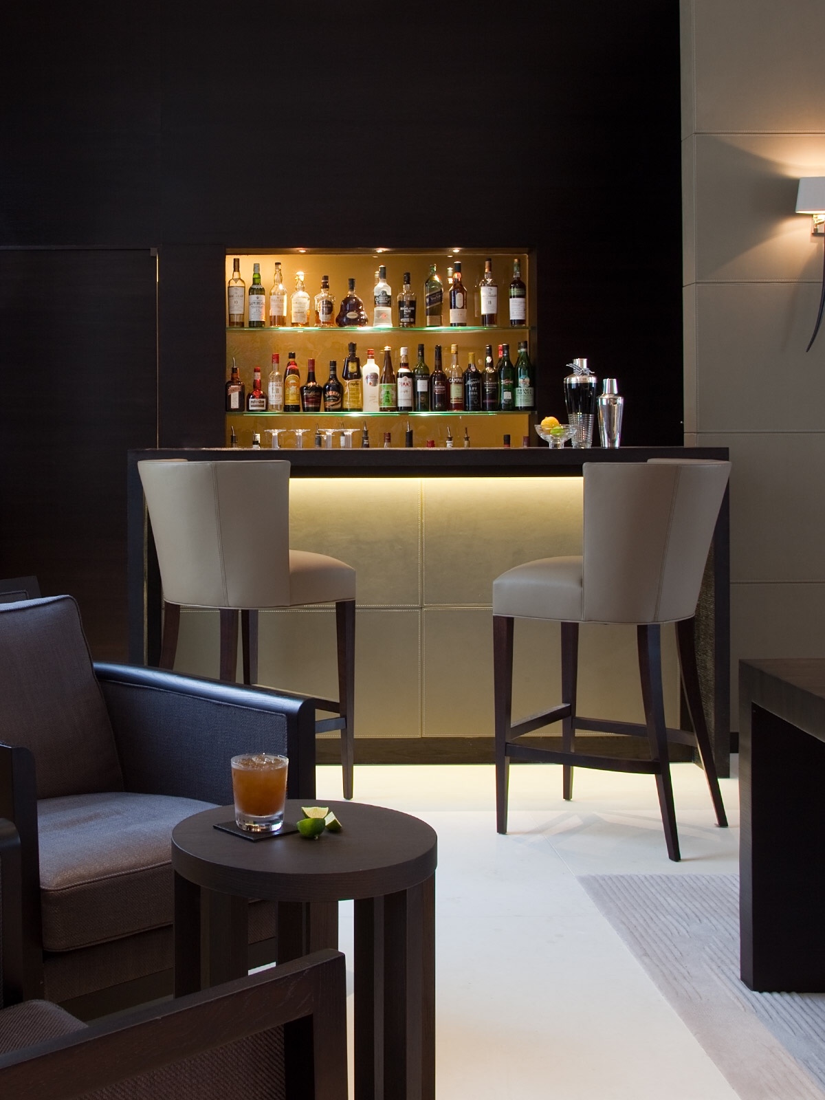 Academy Gardens酒店设计：挑剔精致的象征-10