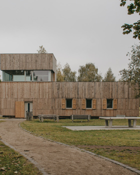 儿童和青年中心改造项目丨德国威斯巴登丨AZ Architekten
