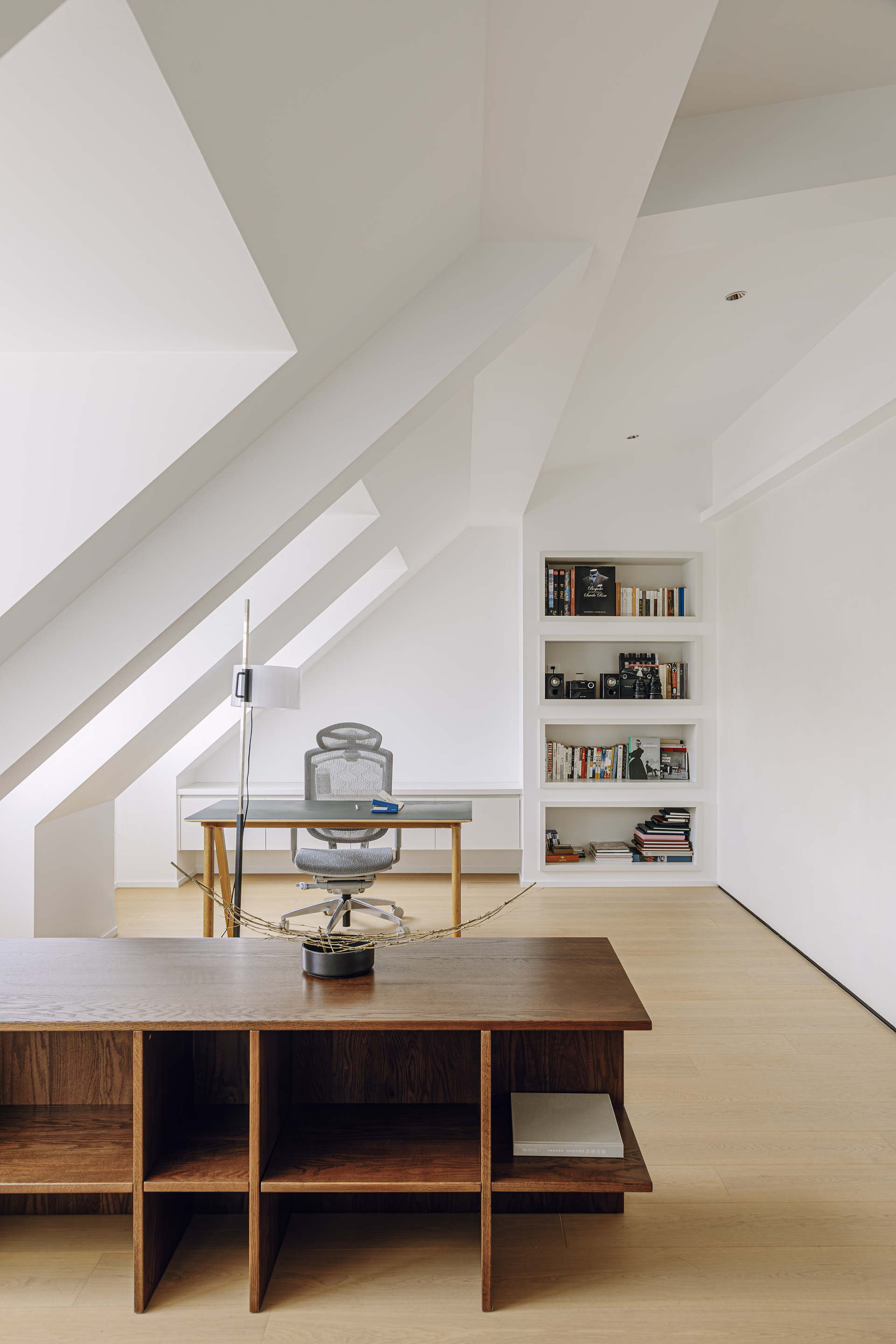 qisi design | Mansard Penthouse-7