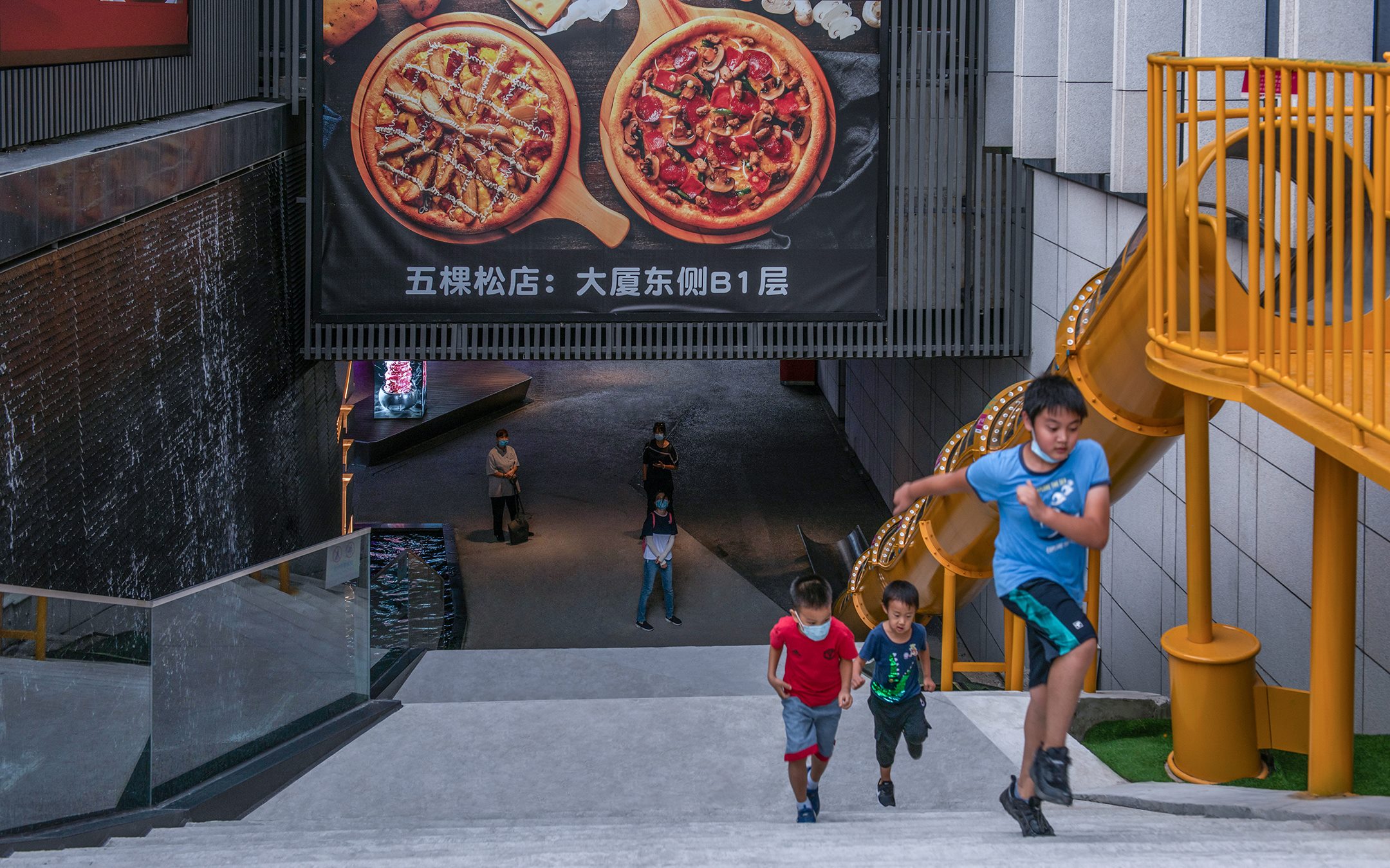 北京五棵松华熙Live中心丨WSCAPE 望境景观设计（北京）有限公司-54