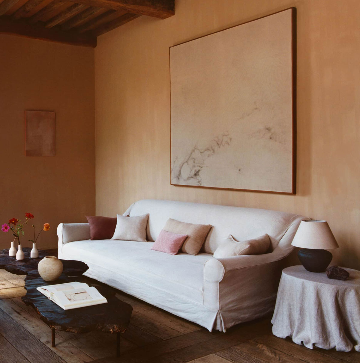 自然之色 | 比利时 Zara Home 的石屋设计-1