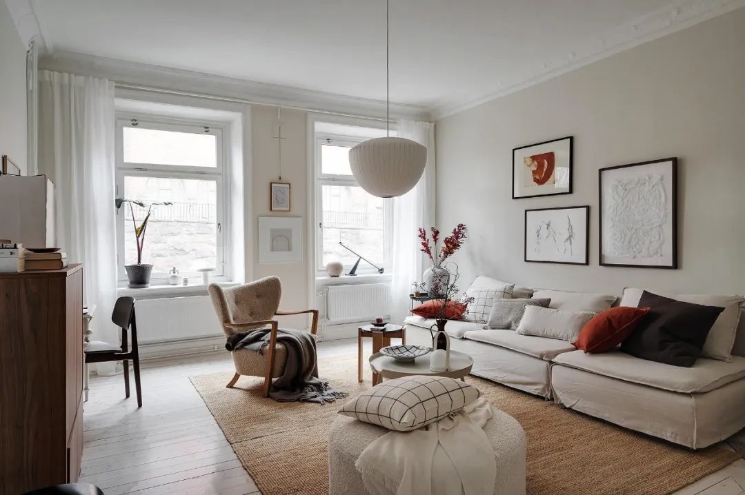 L 型布局厨房搭配小露台的家-11