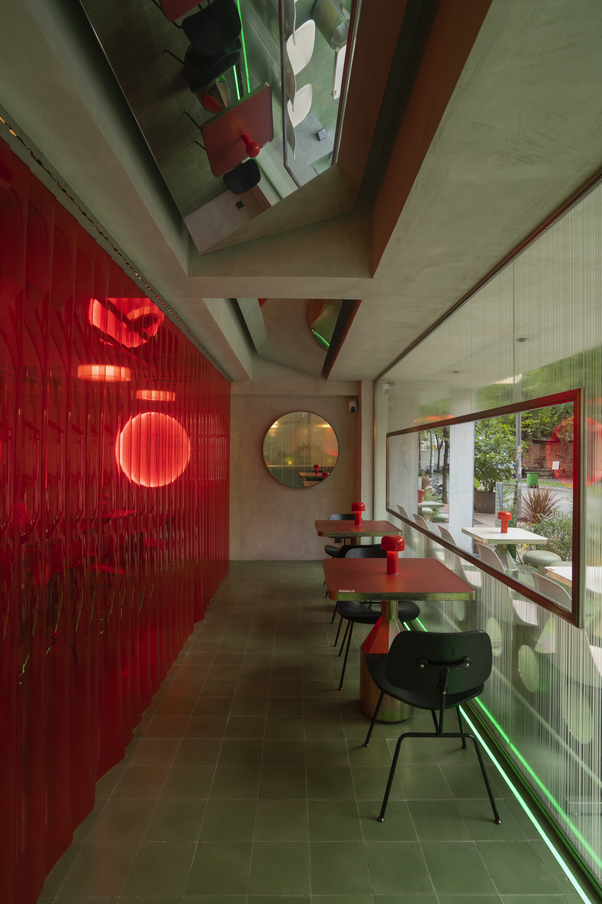 Okkio Nguyễn Siêu Café  / Red5studio-18