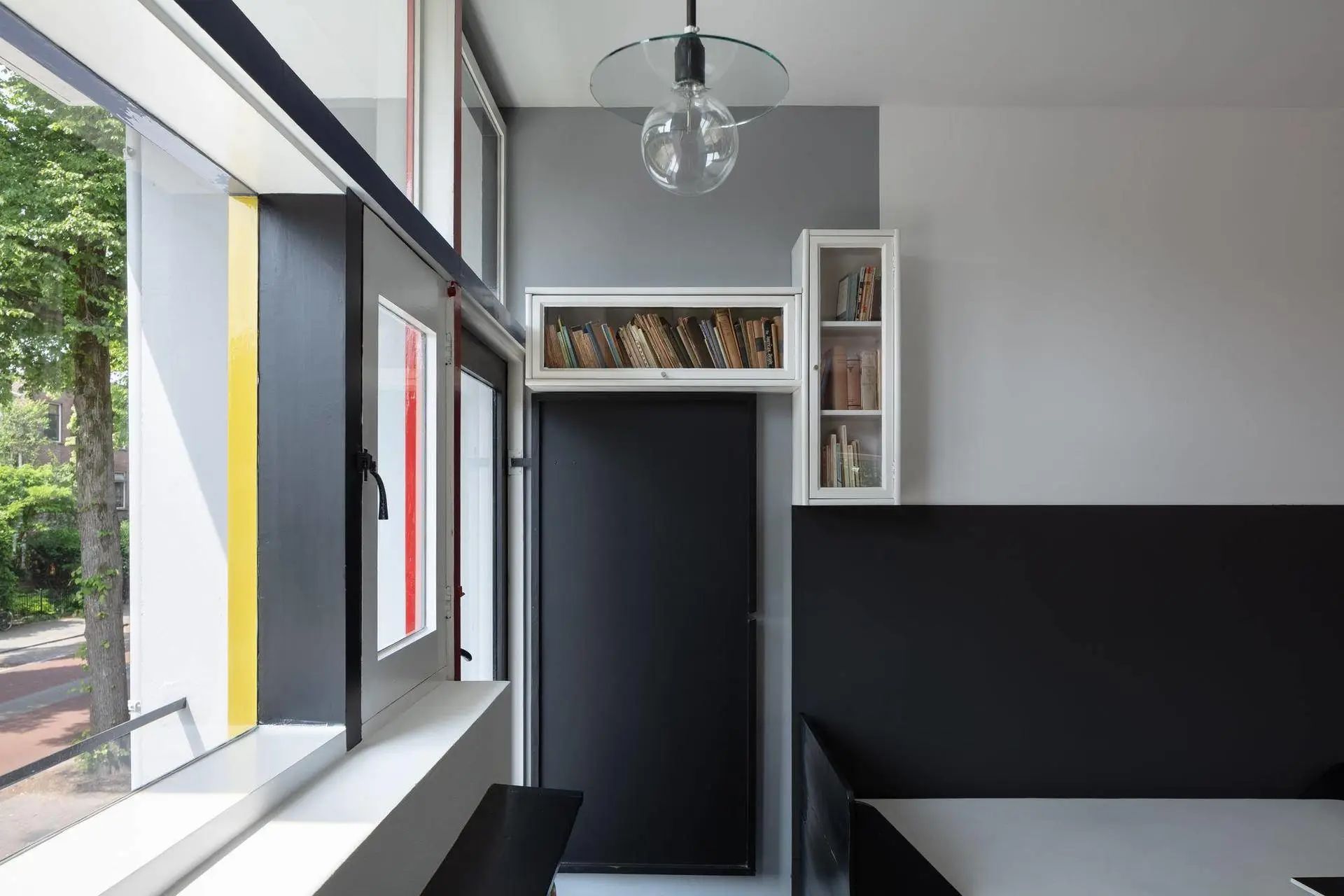 灵活空间与自然共生的现代住宅设计-36