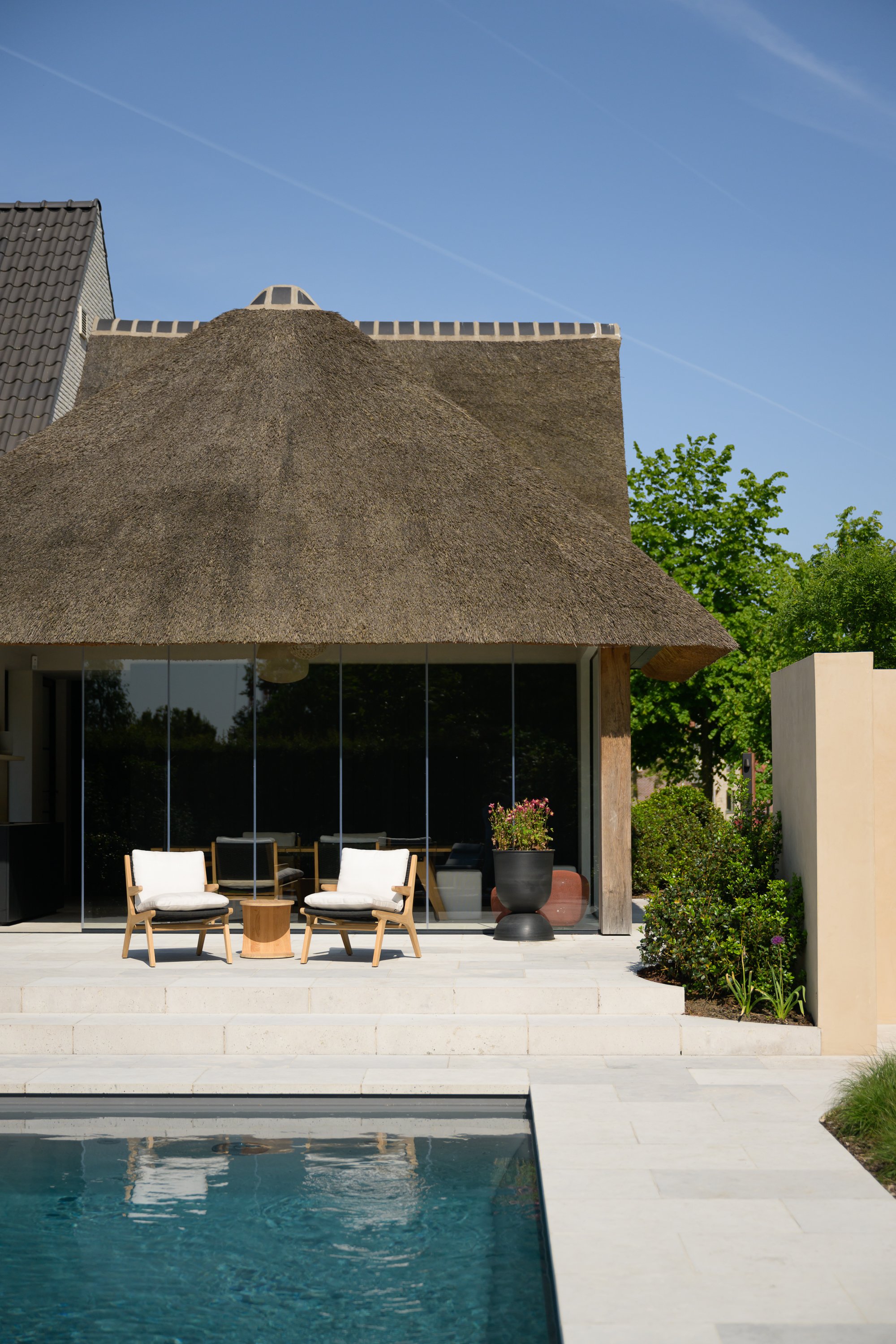 既有住宅带温室,泳池和淋浴墙的扩建项目丨Ai&M bvba-5