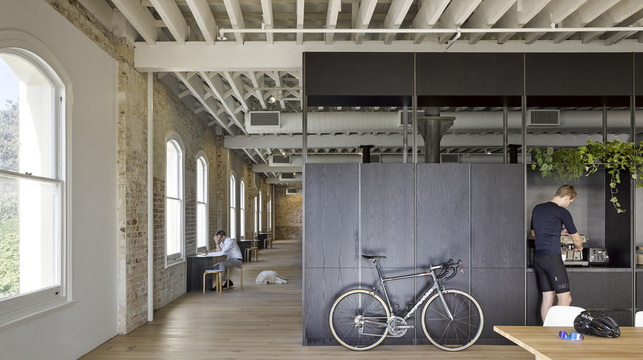 伍拾伍设计事务所 | 行云流水，沉稳优雅的办公室设计-23