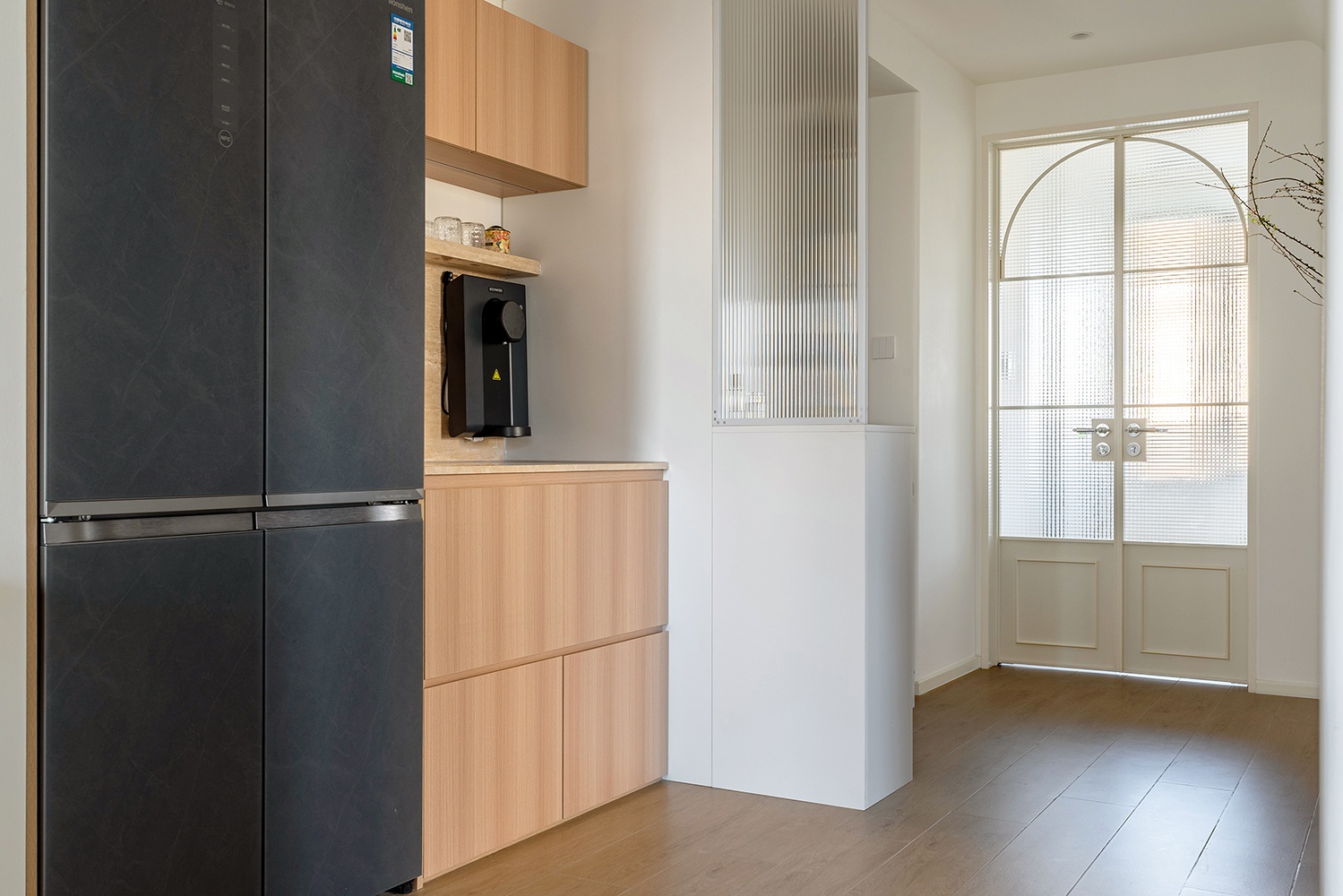 67㎡小家靠旋转电视墙变出N种生活场景丨久栖设计-39