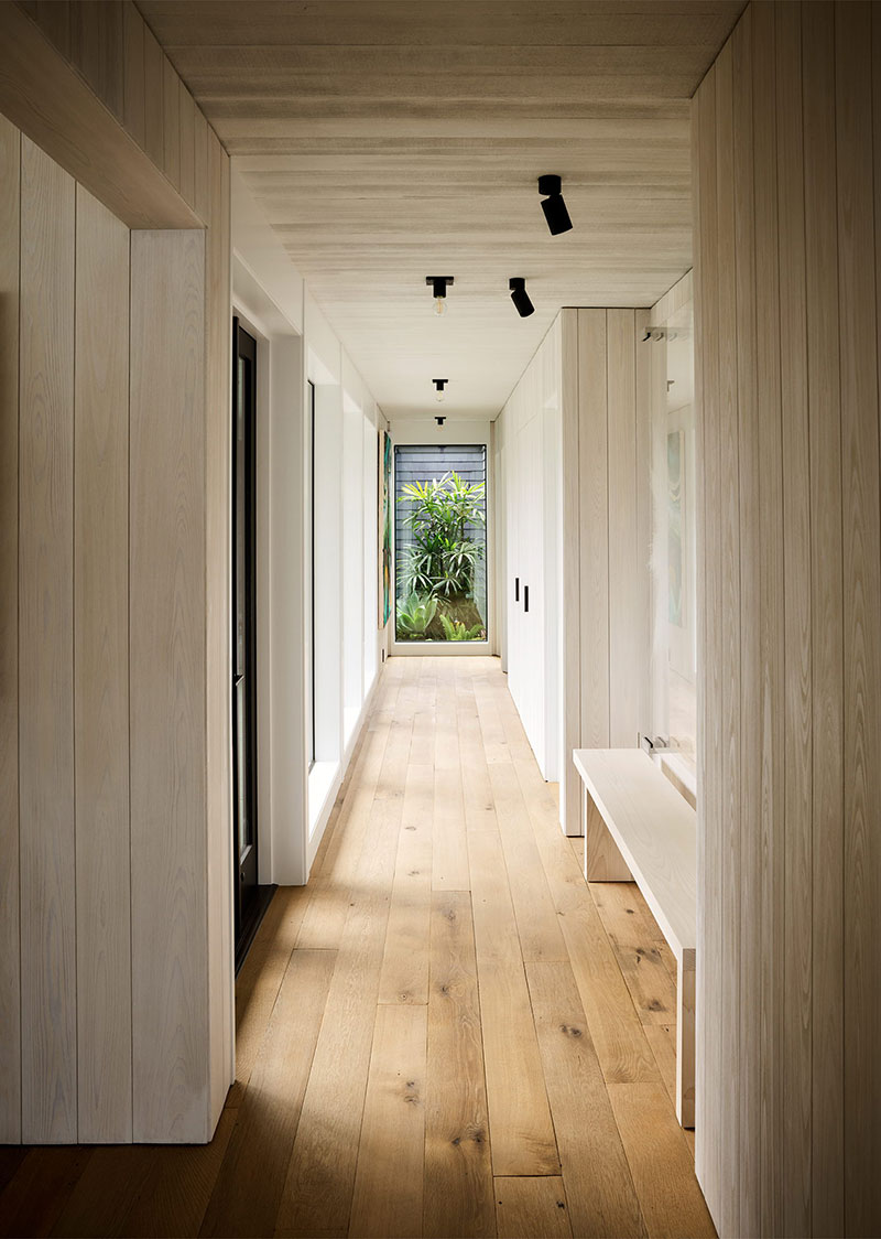 旧金山湾边 70 年代家居翻新，自然材料与多彩元素完美融合-7