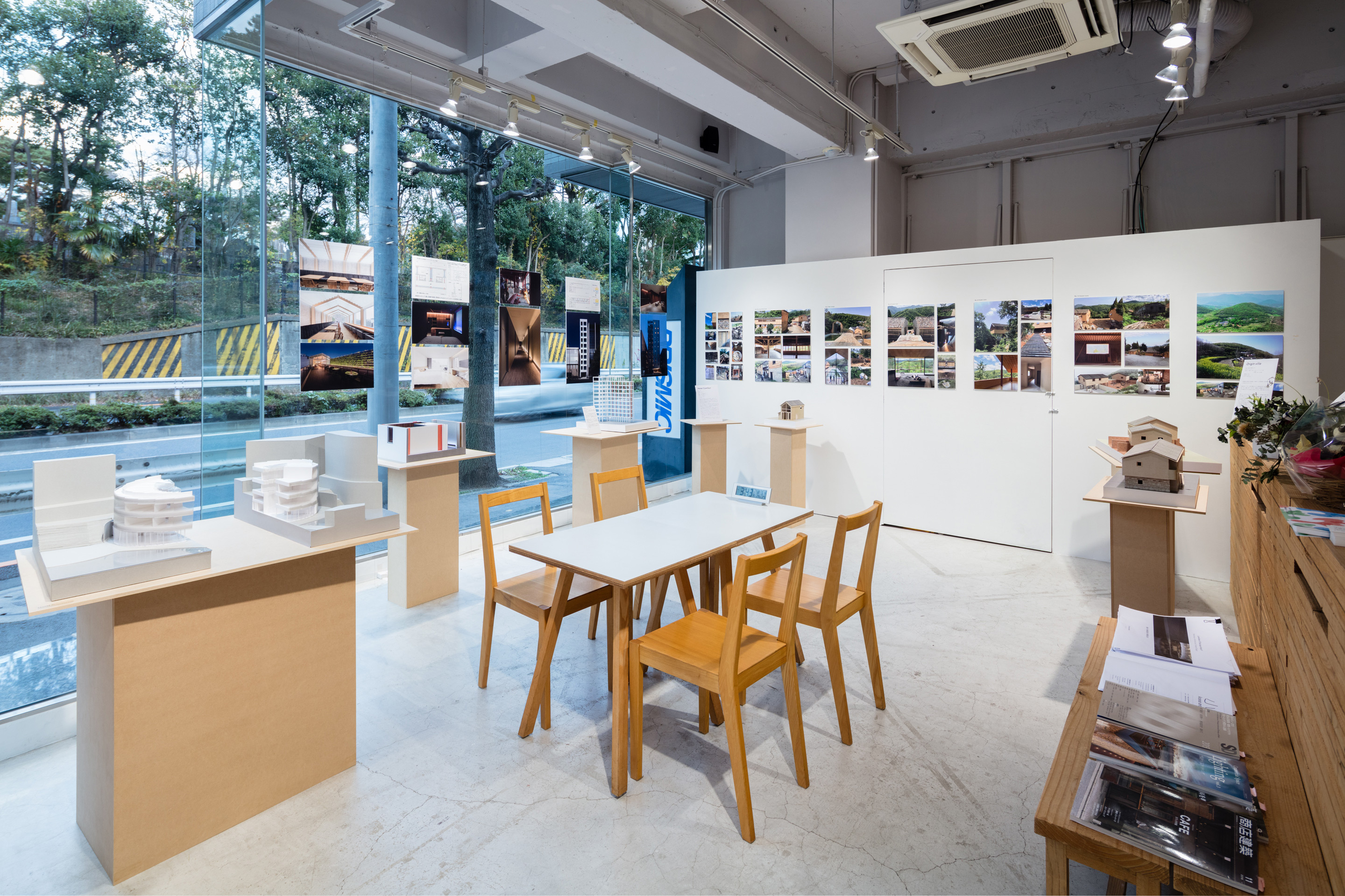 日本京东 小⇔大展 Prismic gallery design by Kooo Architects-7