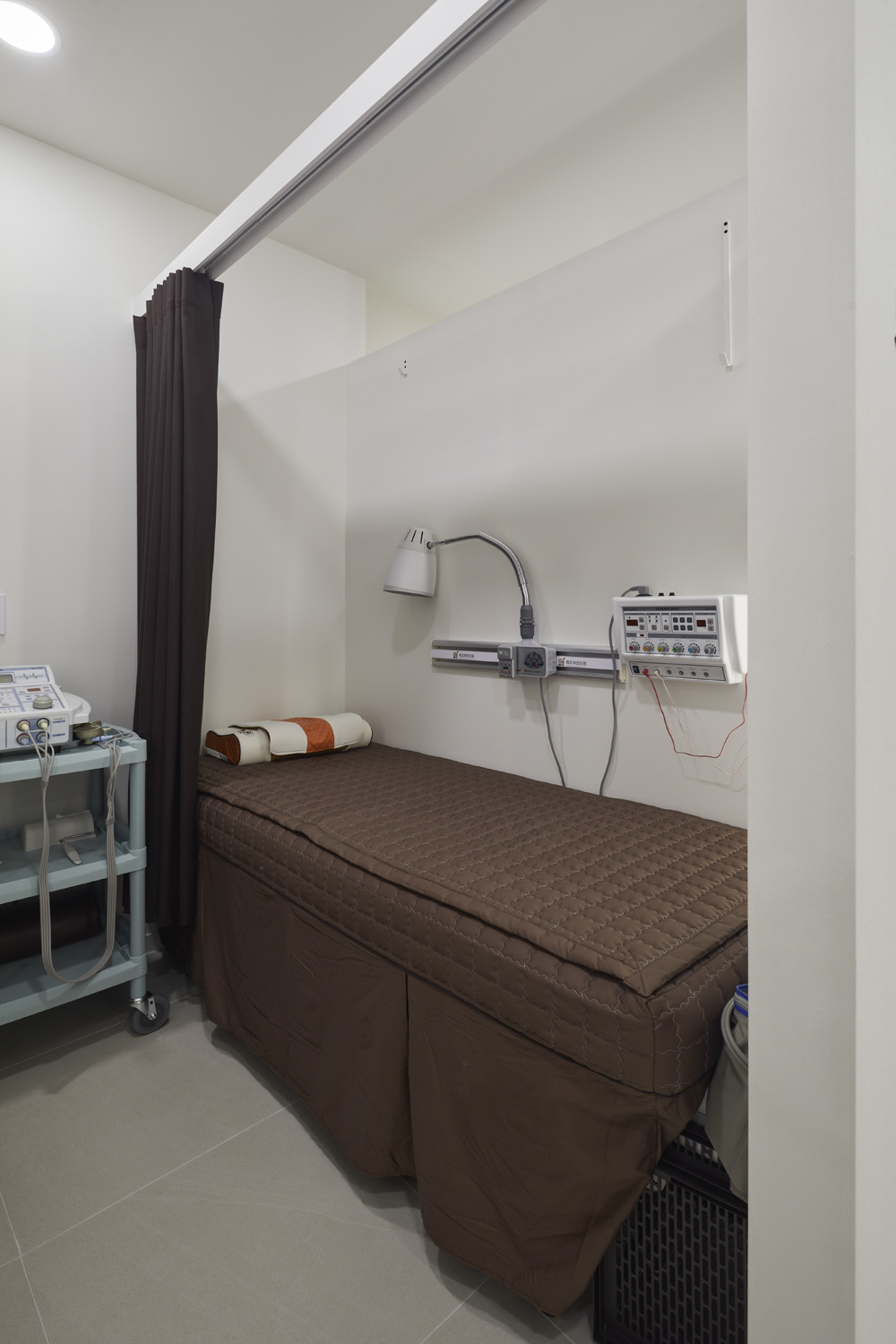 45 平米韩式简约诊所设计-17