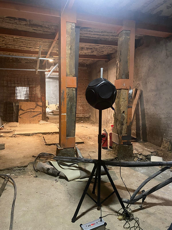 马德里社交俱乐部（注：在西班牙语里，la是定冠词，social有社交的意思 ，Madrid是马德里，LA SOCIAL MADRID有可能是马德里当地一个社交俱乐部之类的名称，这只是基于常见情况的推测） 丨西班牙马德里-7