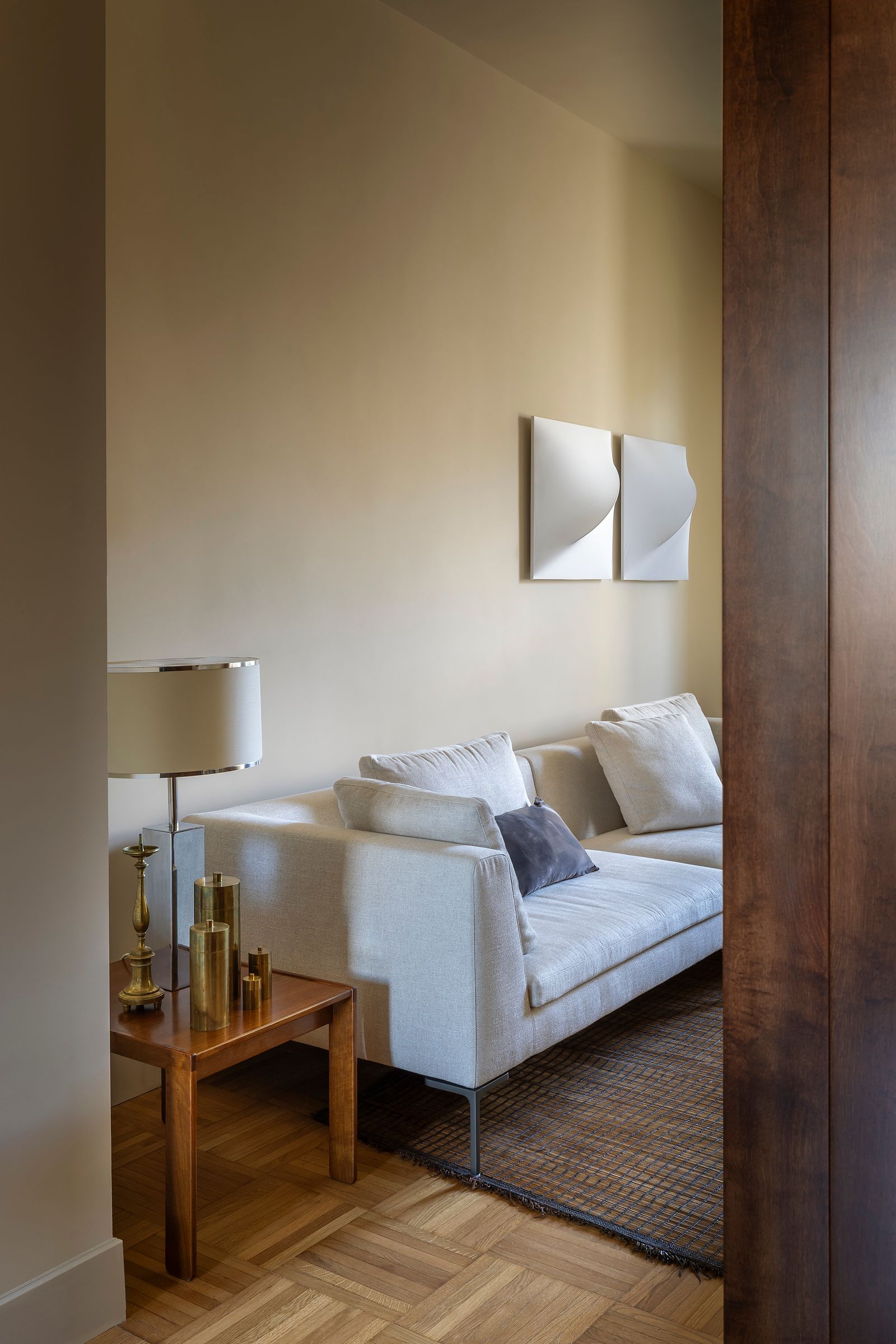 翻新经典:60年代风格住宅改造丨STUDIO18MILANO-10