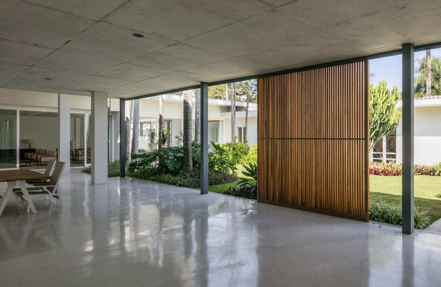 巴西 Campo Belo Residence 现代主义风格翻新-55