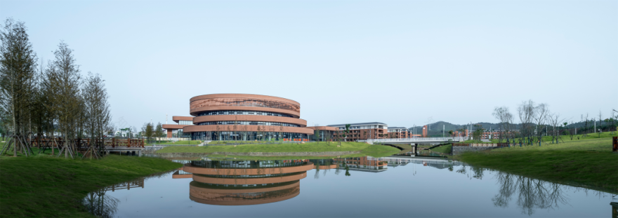 江西陶瓷工艺美术职业技术学院搬迁项目 图书馆及美术馆丨中国景德镇丨华南理工大学建筑设计研究院有限公司-5