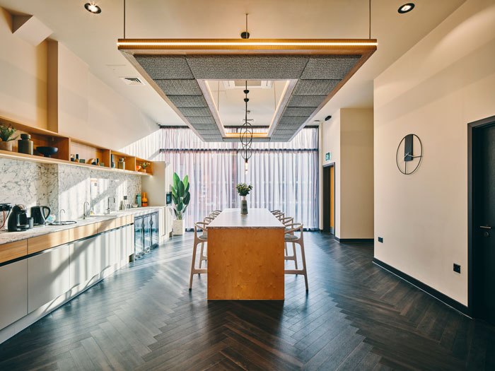 Symons House学生便利设施空间项目丨英国-15