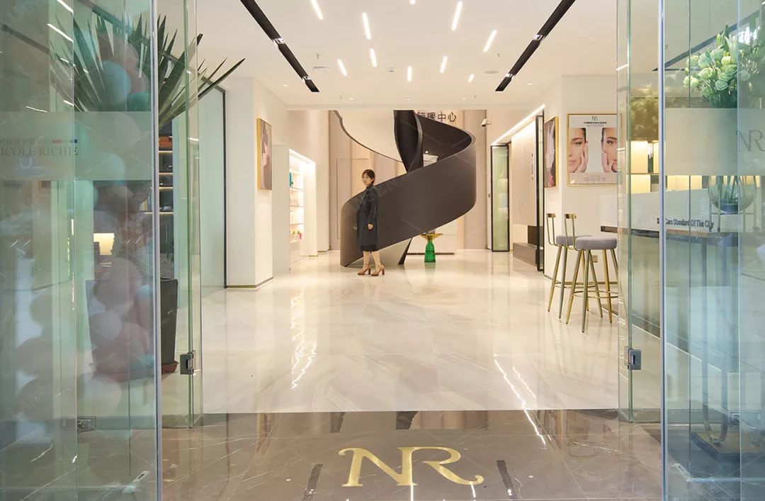 高端皮肤管理服务中心设计案例丨朗生-0