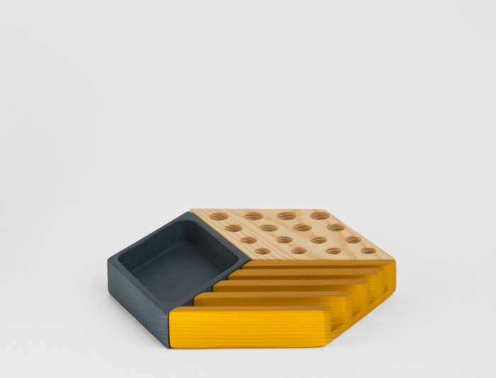 Kesito办公桌整理器丨Daniel Garcia,Maria Vargas-23