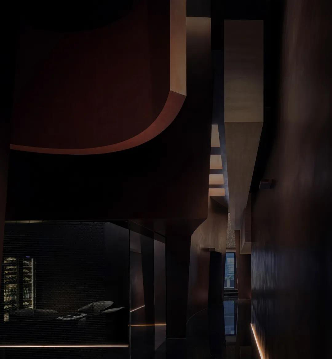 追光·欧文莱陶瓷总部，空寂之境 | 谢培河作品-161