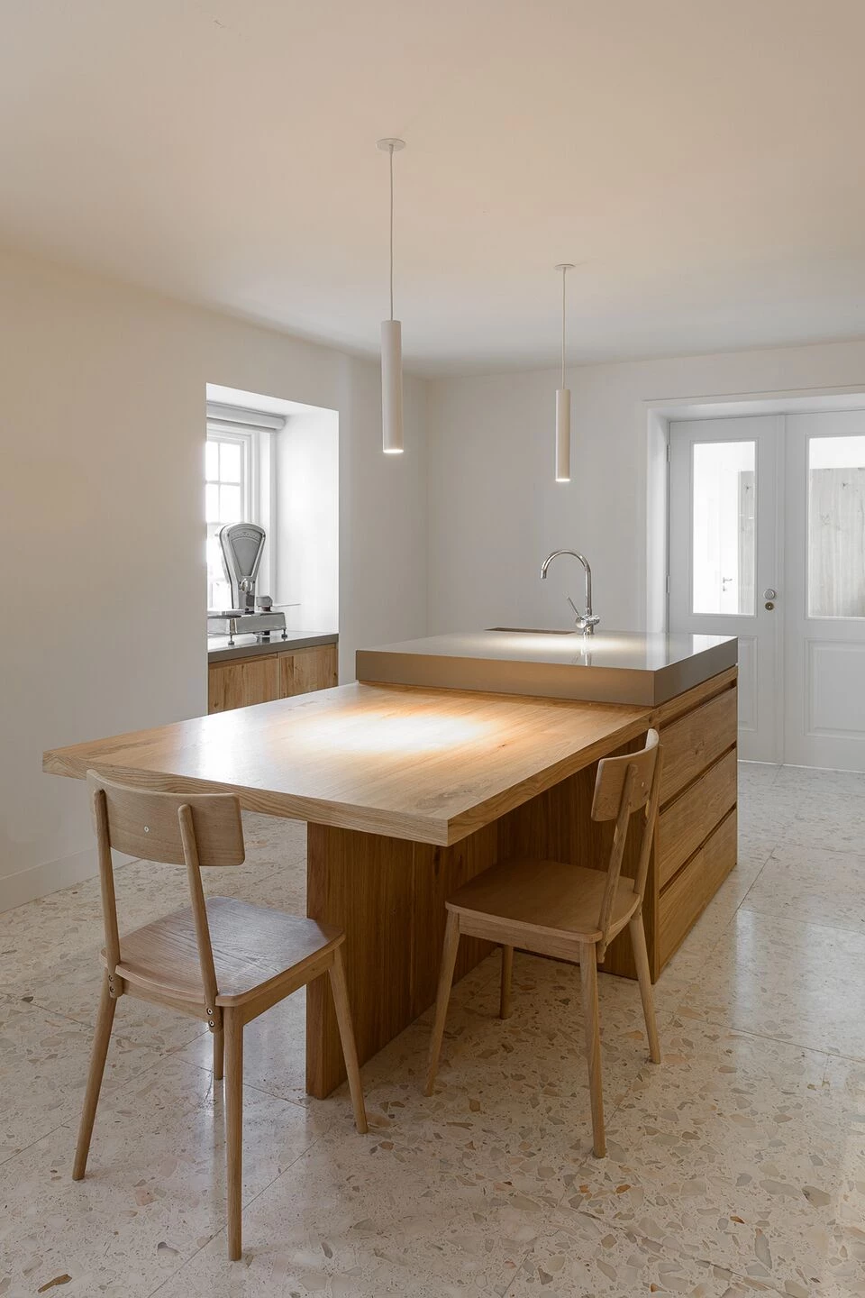 葡萄牙 Aveiro 老修道院改造私人住宅-12