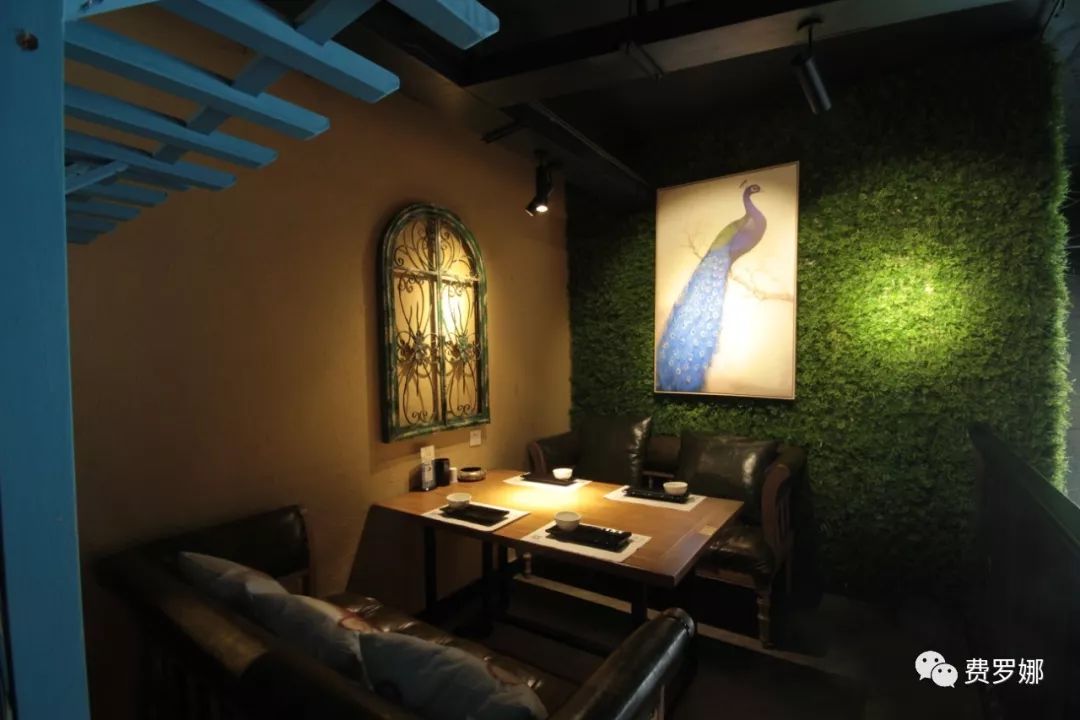 【周六案例放送】把蒙太奇运用至空间，体验一个可以穿越的餐厅——挑食 | 费罗娜水泥砖-18