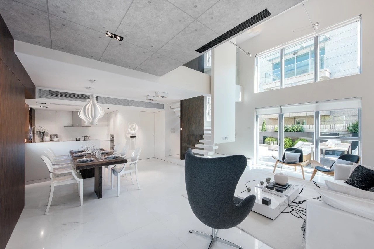 香港元朗 300 平豪宅极简设计,诠释生活本真-1