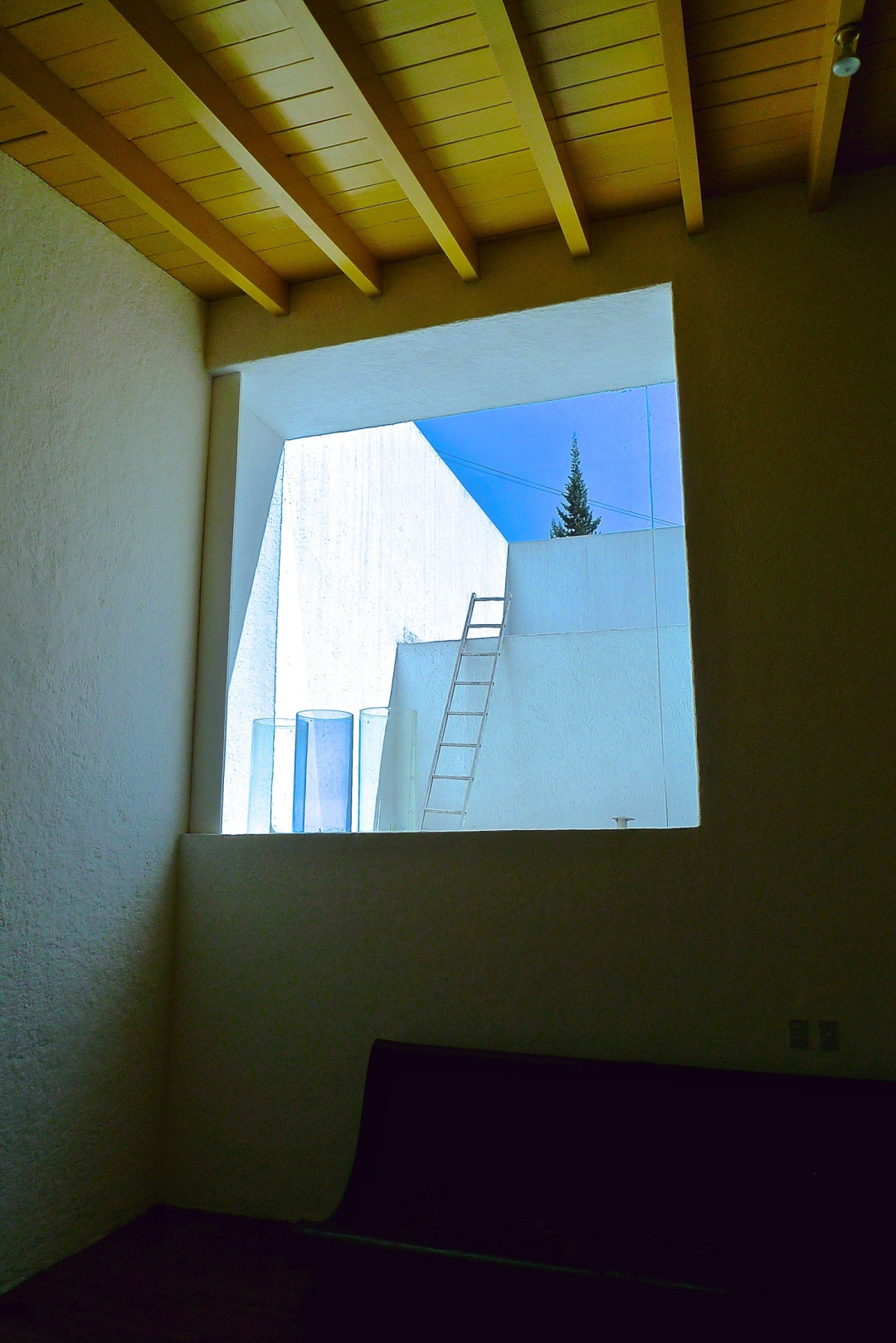 巴拉甘的色彩与光影 · 墨西哥建筑的诗意空间丨路易斯·巴拉甘-35