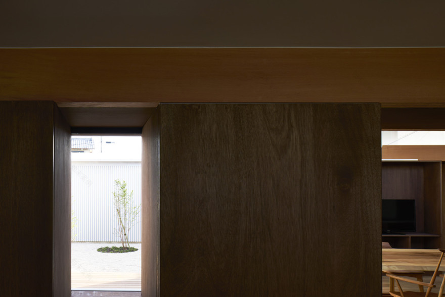 House with Gardens and Roofs-11