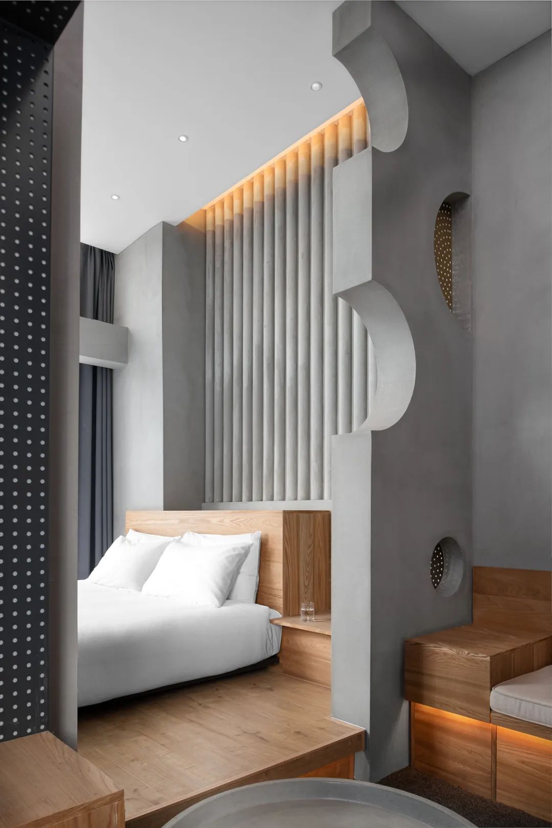 重庆观音桥“扎根山与”酒店 | 奶酪空间,猎奇体验-35