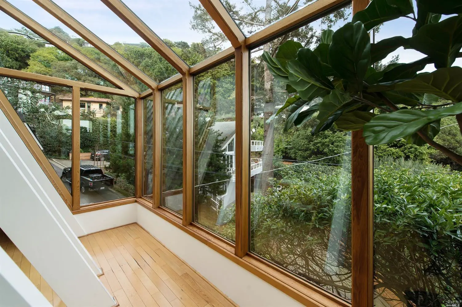 加州 Sausalito 度假屋的 A 型框架设计-13